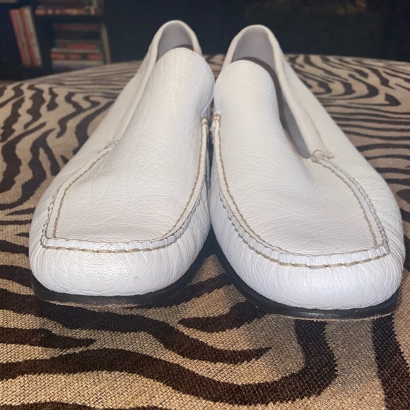 White leather men’s loafers - Picture 7 of 7
